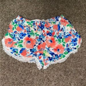 Boutique Floral Shorts size S
